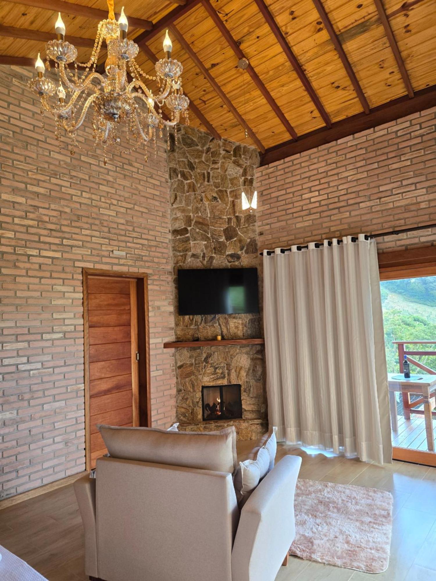 山林小屋 Quintal Oliveiras