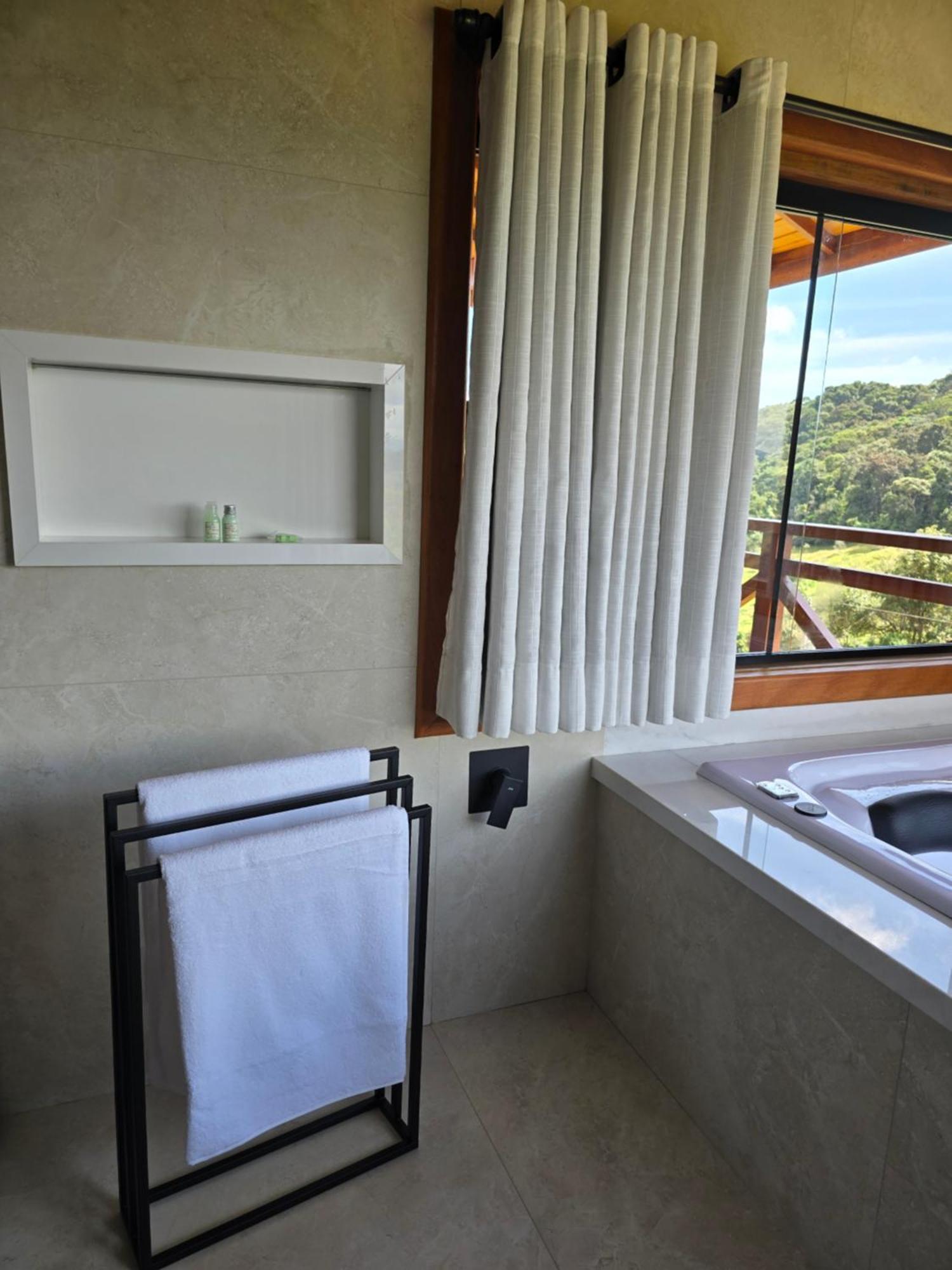 Quintal Oliveiras 山林小屋 Monte Verde (Minas Gerais)