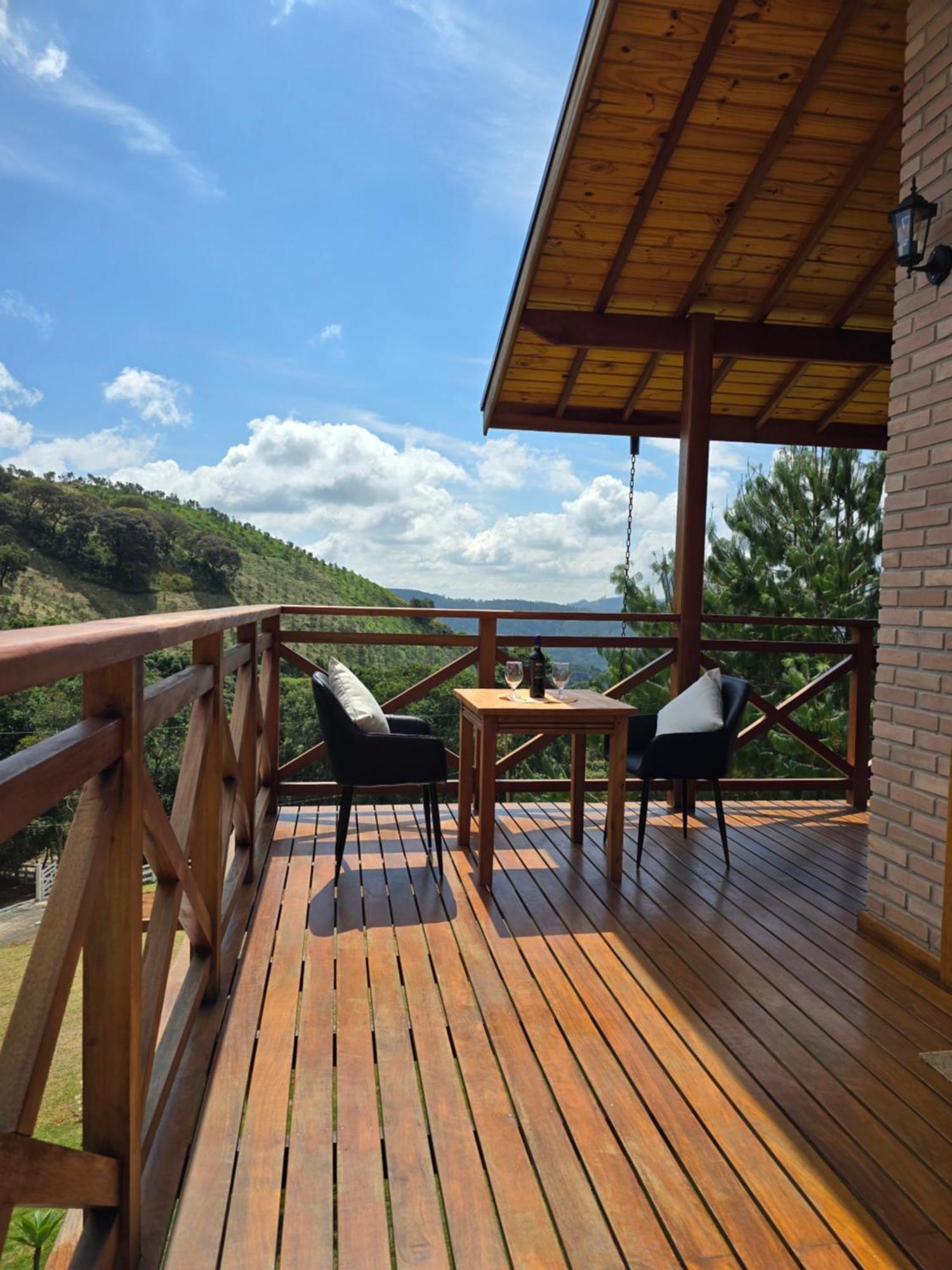山林小屋 Quintal Oliveiras