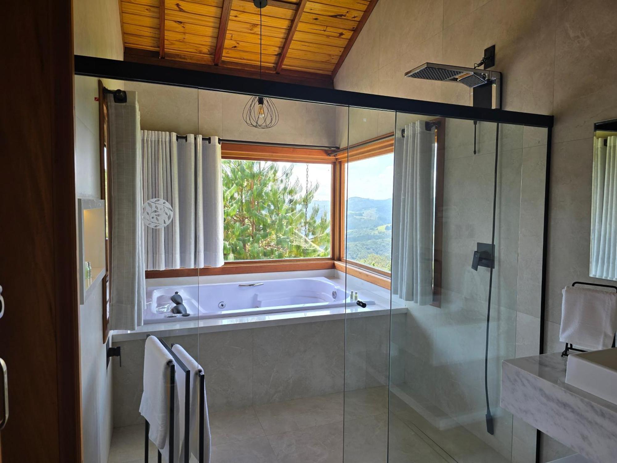 山林小屋 Quintal Oliveiras Monte Verde (Minas Gerais)