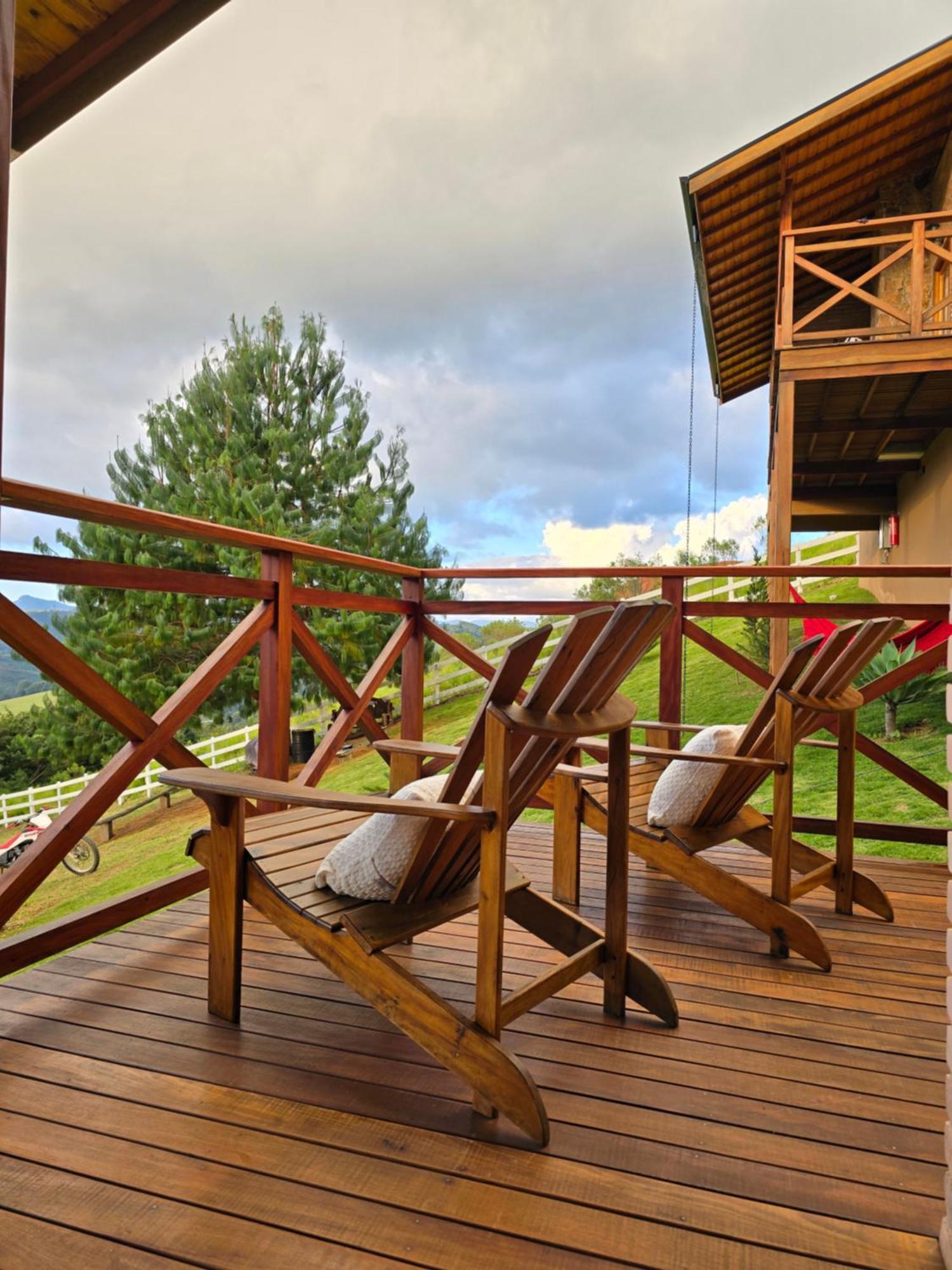 山林小屋 Quintal Oliveiras